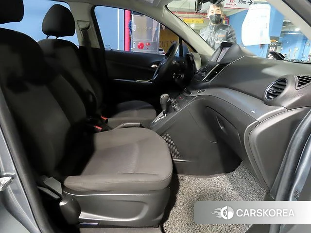 Chevrolet (GM Daewoo) Orlando id 4339827 из Кореи 18
