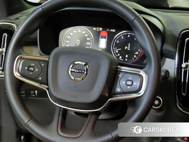 Volvo XC40 id 4624739 из Кореи 18