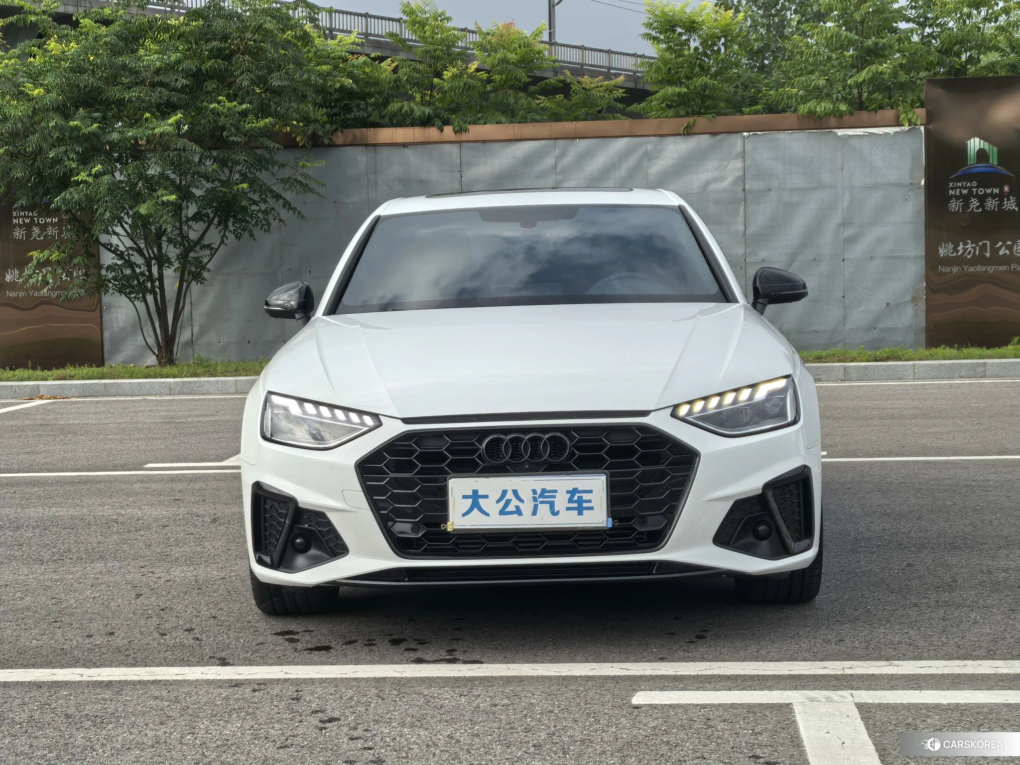 Audi A4L id 4486411 из Китая 20