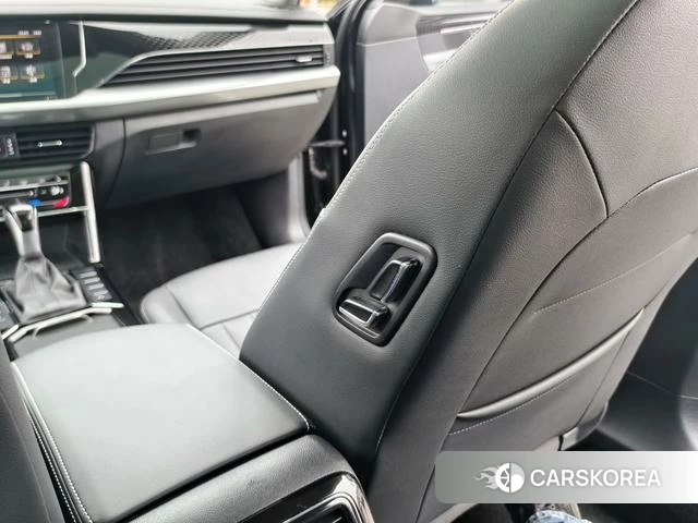 Volkswagen Passat id 4263119 из Китая 21