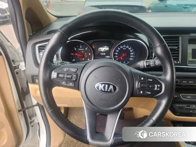 Kia The New Carnival id 3479448 из Кореи 11