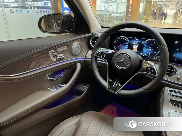 Mercedes-Benz E-class id 4290249 из Китая 18