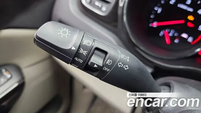 Kia The New Carnival id 2659782 из Кореи 18