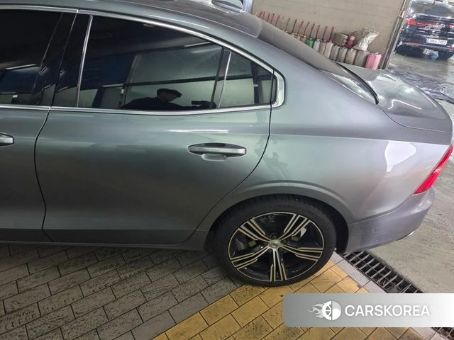 Volvo S60 3rd generation id 3923552 из Кореи 9