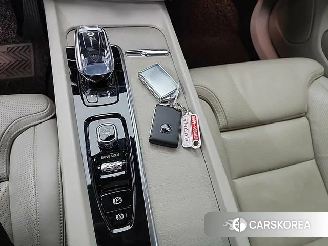 Volvo XC60 second Generation id 4429441 из Кореи 18