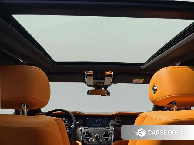 Rolls-Royce Cullinan id 4223684 из Кореи 17