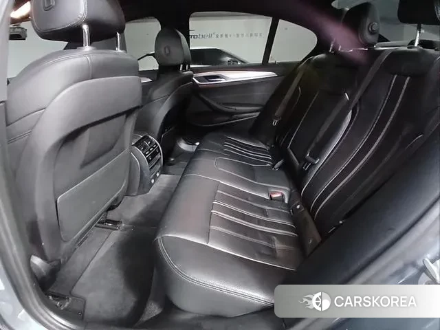 BMW 5 Series (G30) id 3552975 из Кореи 18