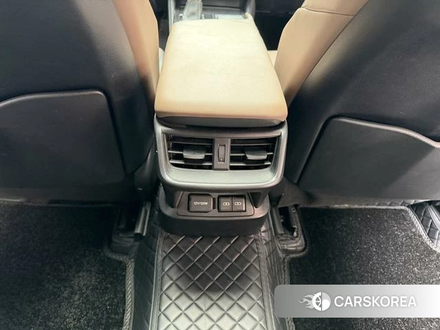 Lexus ES id 4279146 из Китая 30