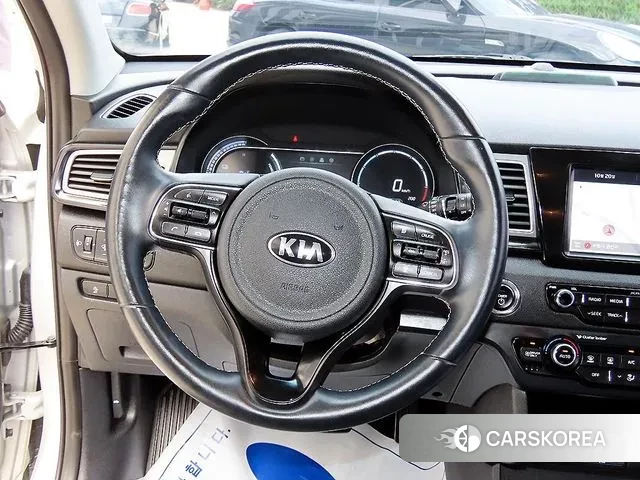Kia Niro EV id 3367602 из Кореи 18