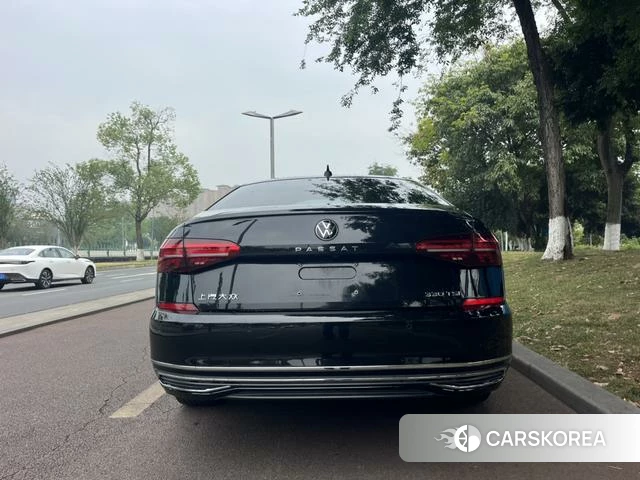 Volkswagen Passat id 4359529 из Китая 11