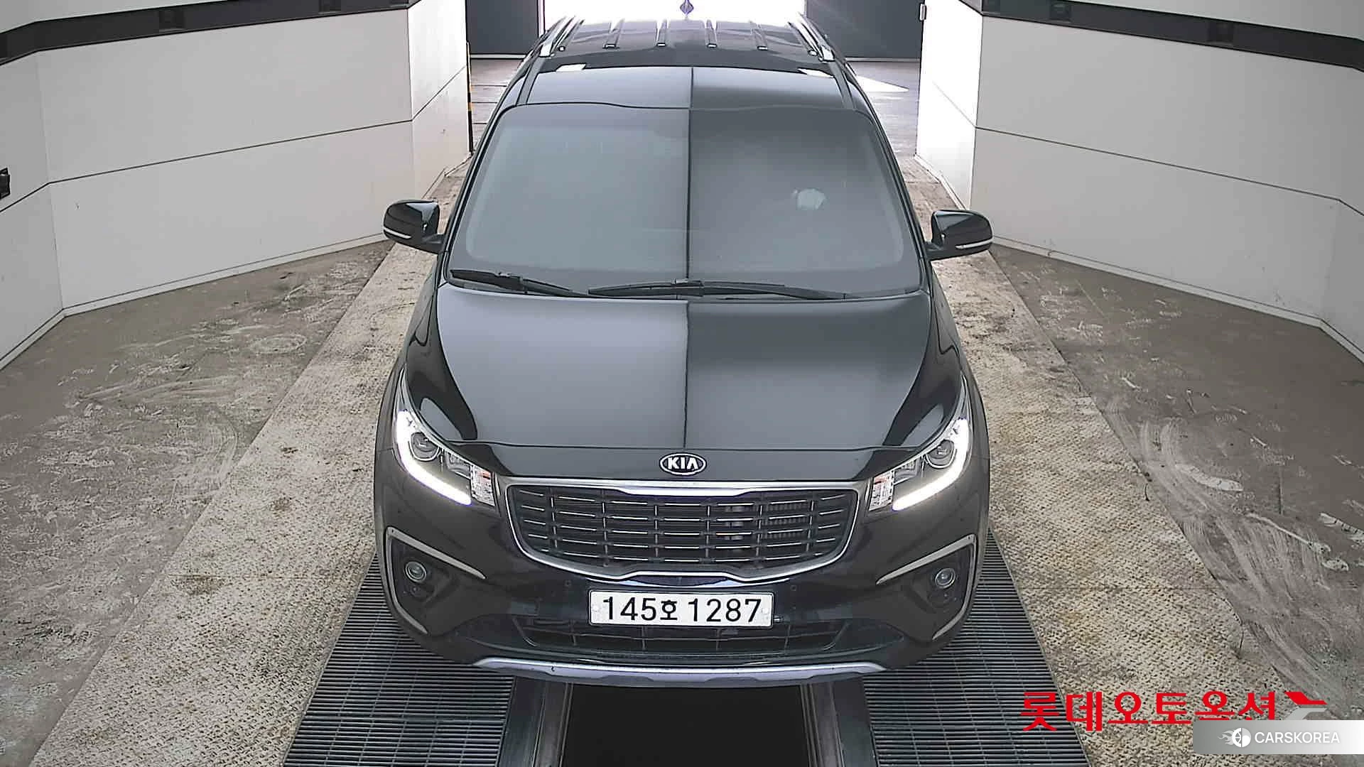 Kia Carnival id 3882134 из Кореи 34