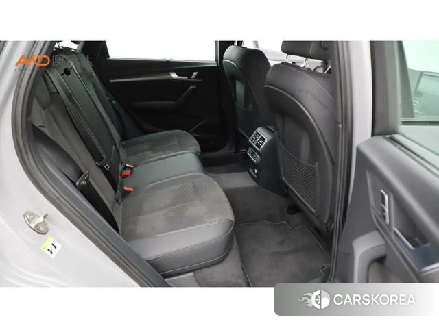 Audi Q5L id 4291514 из Китая 8