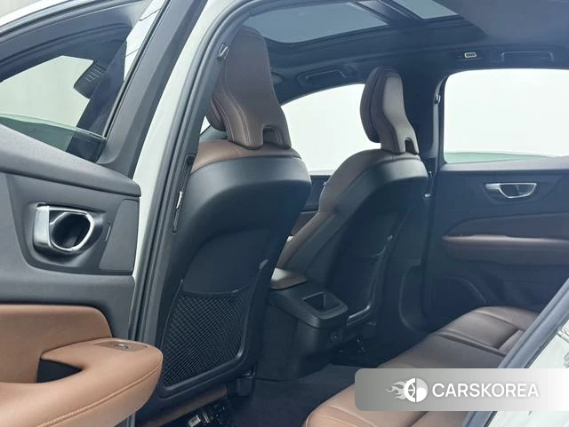 Volvo S60 id 3944901 из Китая 8
