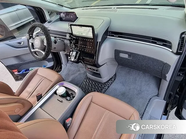 Hyundai Staria id 3757884 из Кореи 18