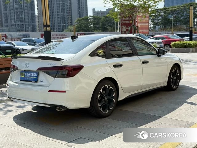Honda Civic id 4263670 из Китая 8