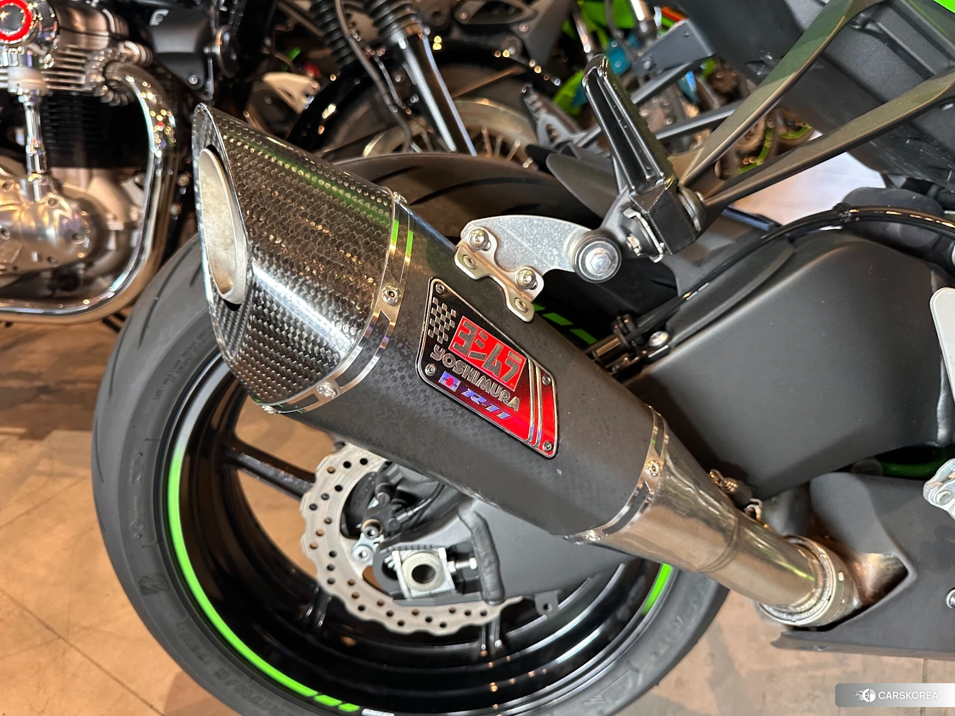Kawasaki NINJA ZX-6R KRT id 4352779 из Японии 8