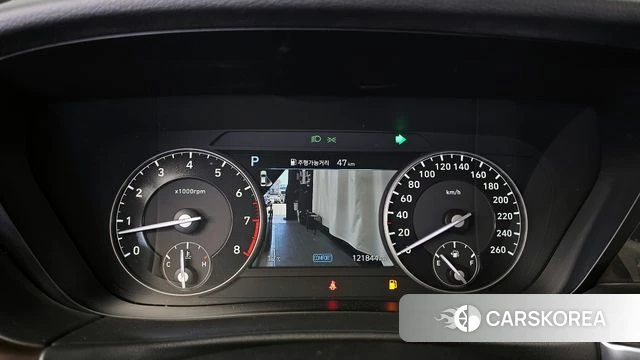 Genesis G90 id 3904427 из Кореи 18