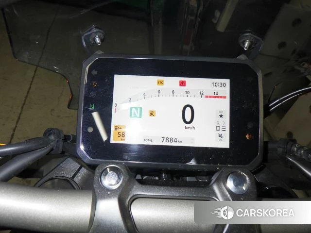 Honda CB650R-2 id 4206144 из Японии 32