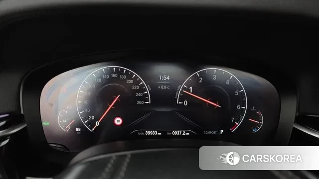 BMW 5 Series (G30) id 3687295 из Кореи 18