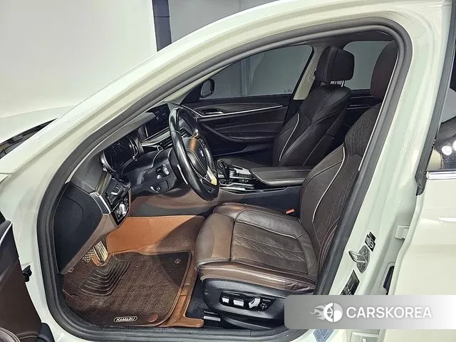 BMW 5 Series (G30) id 3754536 из Кореи 18