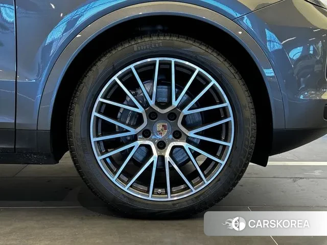 Porsche Cayenne (PO536) id 3394637 из Кореи 18