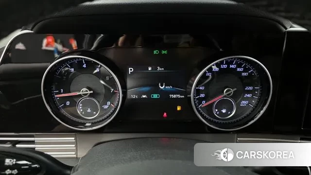 Hyundai The New Grandeur IG id 3407557 из Кореи 18