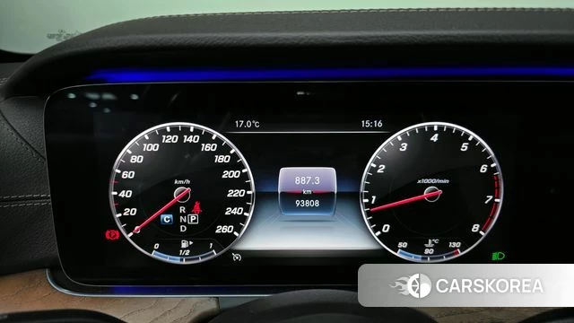 Mercedes-Benz E-Class W213 id 3899455 из Кореи 18