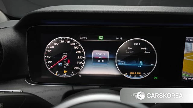 Mercedes-Benz E-Class W213 id 4642732 из Кореи 18