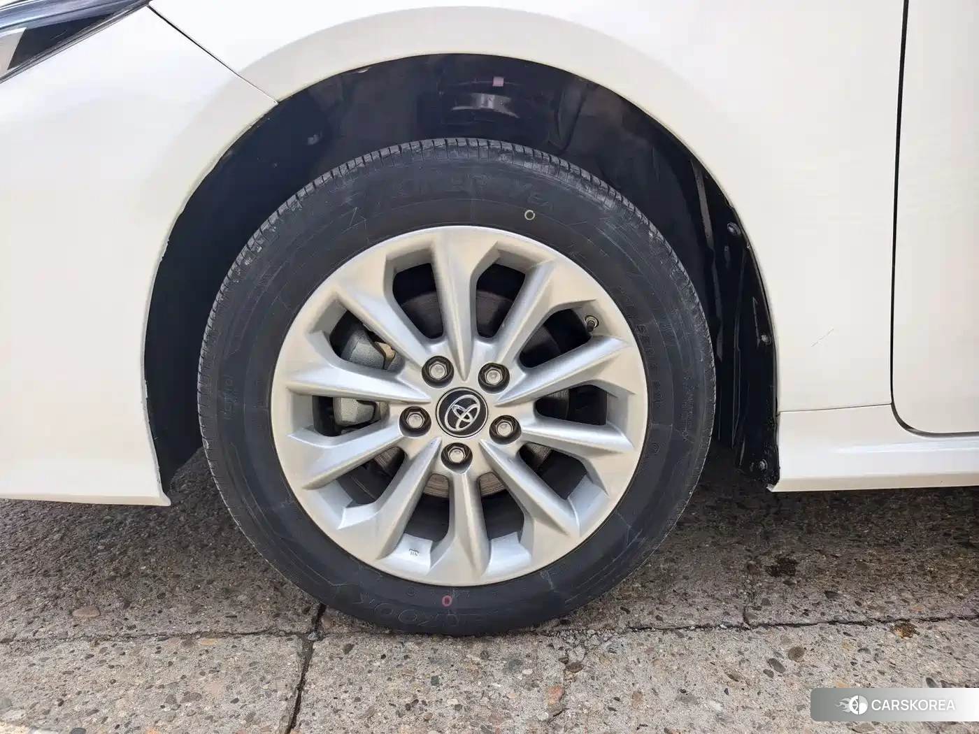 Toyota Corolla id 4653796 из Китая 20
