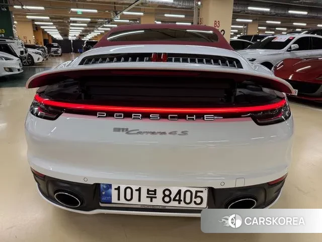 Porsche 911(992) id 3571086 из Кореи 17
