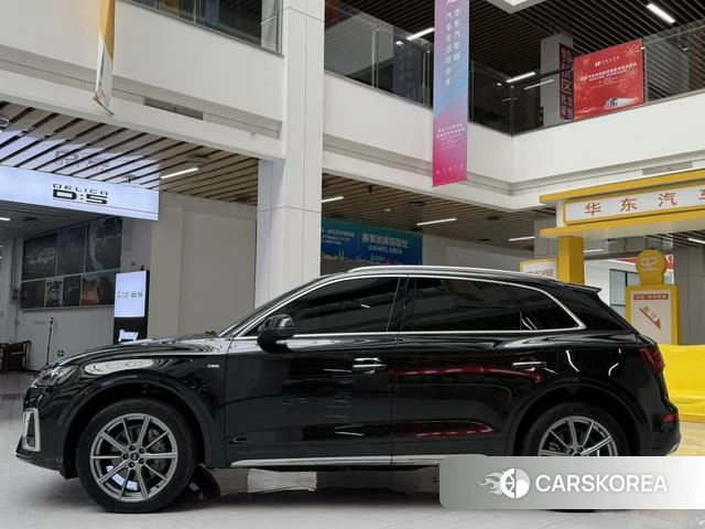 Audi Q5L id 4321135 из Китая 18