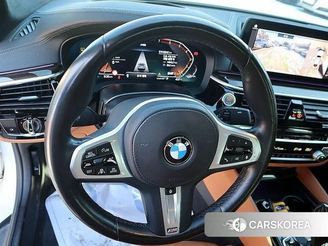 BMW 5 Series (G30) id 4406282 из Кореи 18