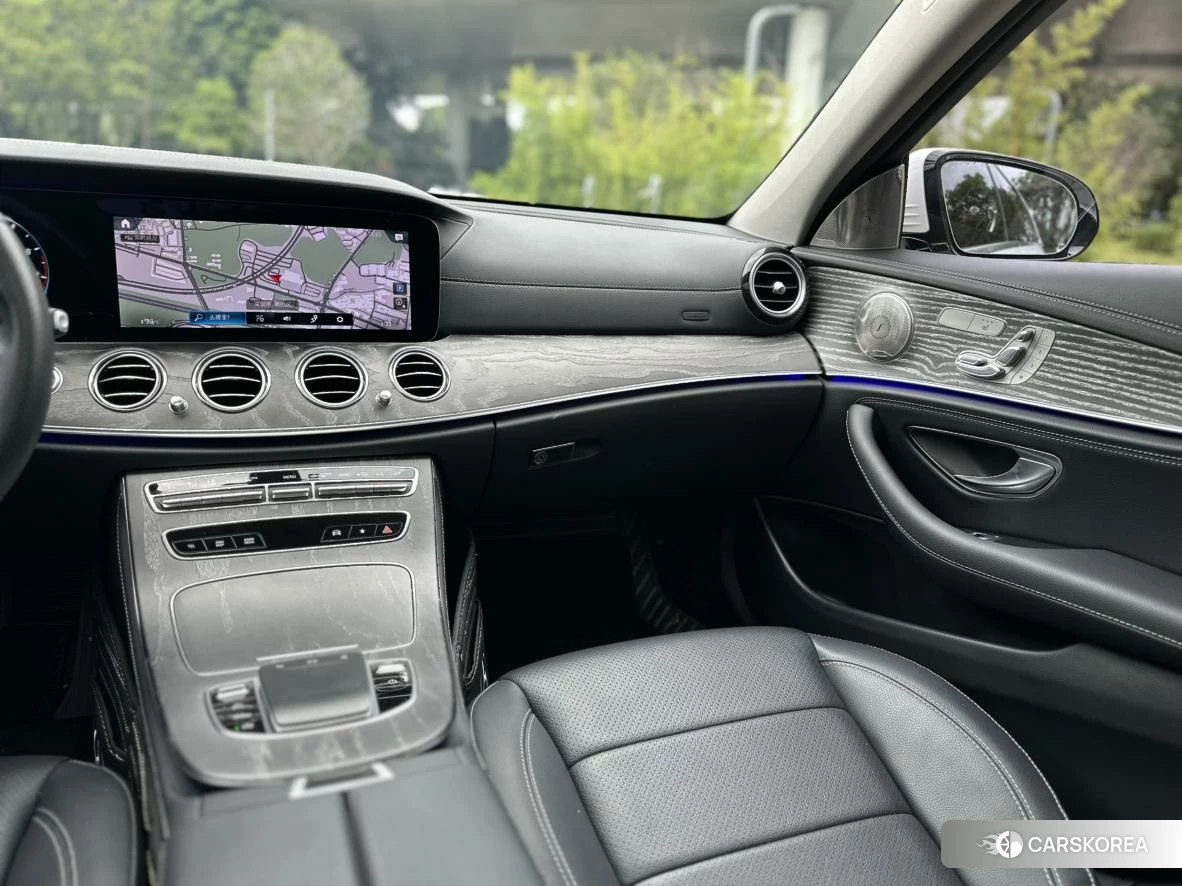 Mercedes-Benz E-class id 4455822 из Китая 15