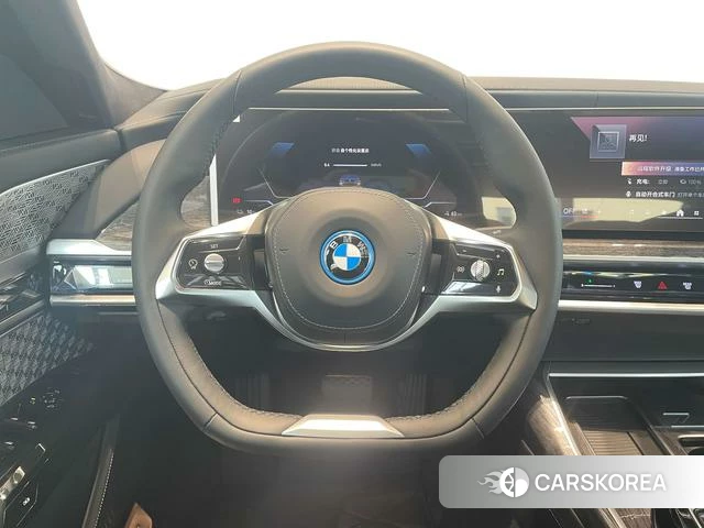 BMW i7 id 4257389 из Китая 15