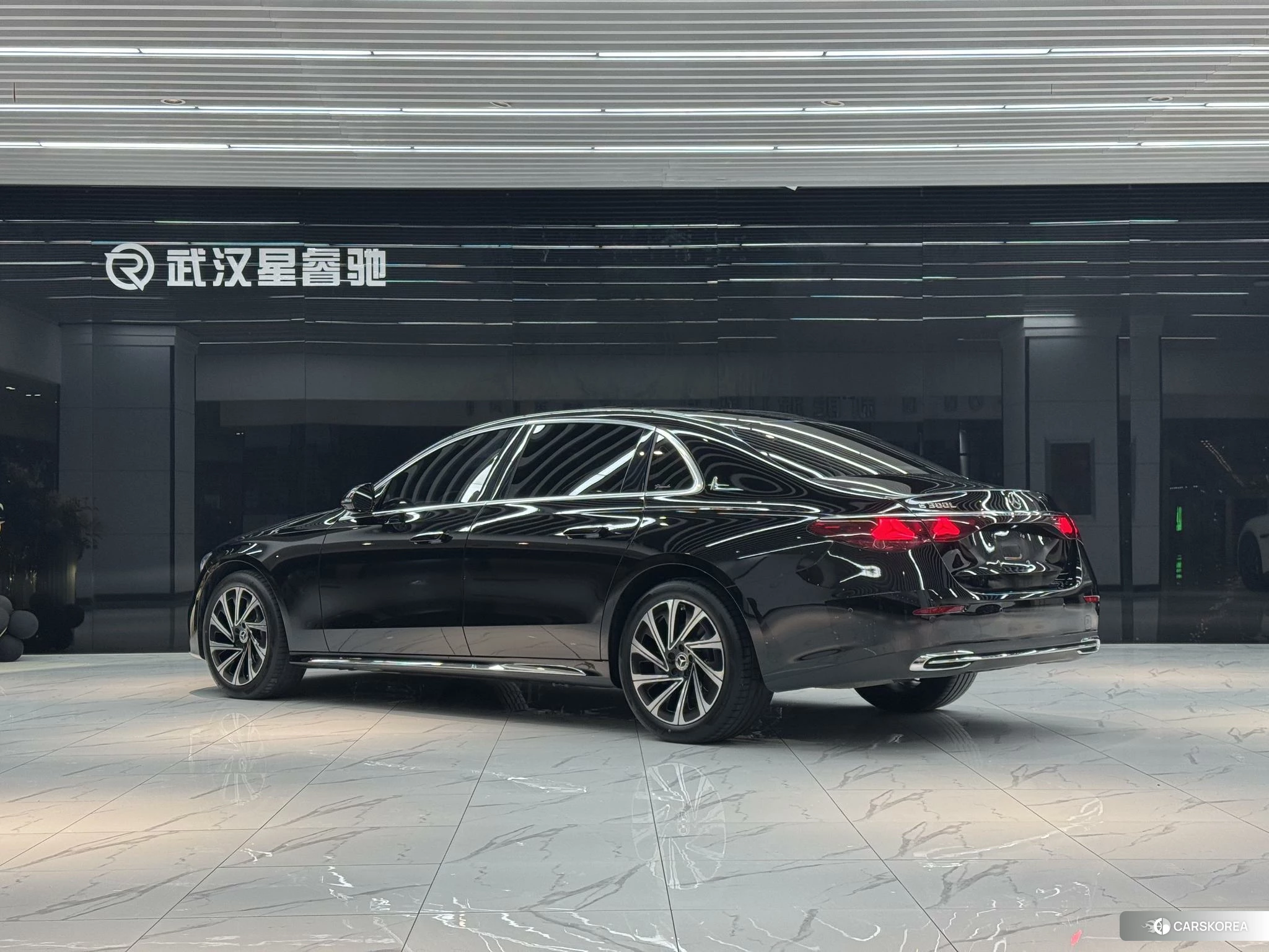 Mercedes-Benz E-class id 4492808 из Китая 14