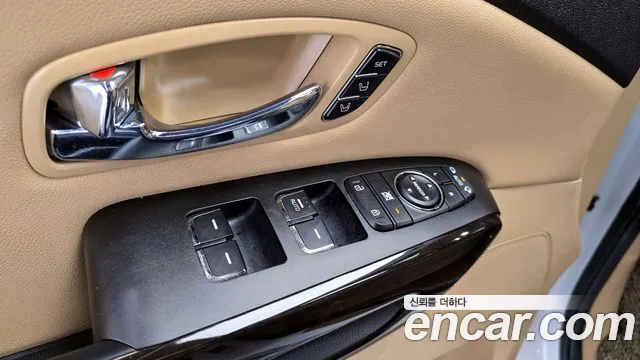 Kia The New Carnival id 2694044 из Кореи 18