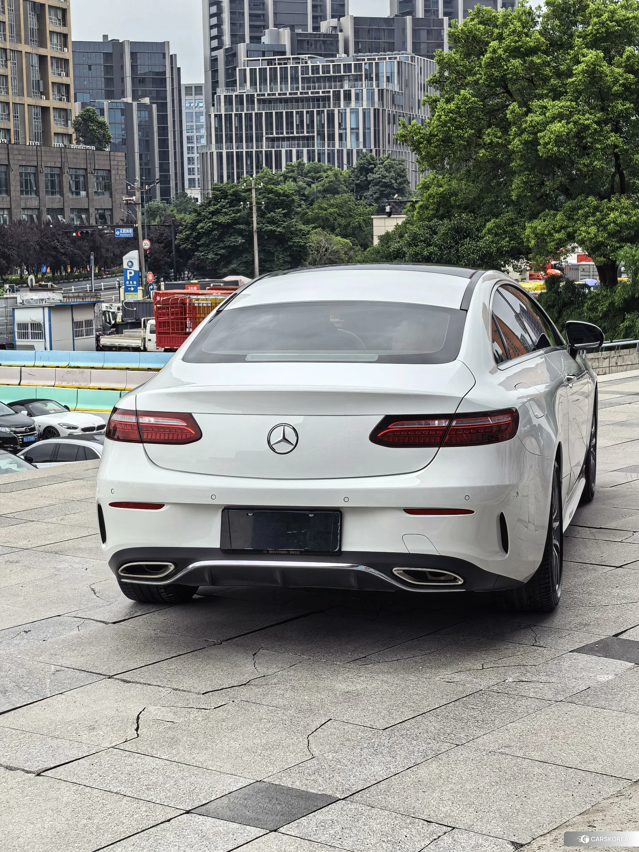 Mercedes-Benz E-Class id 4486260 из Китая 8
