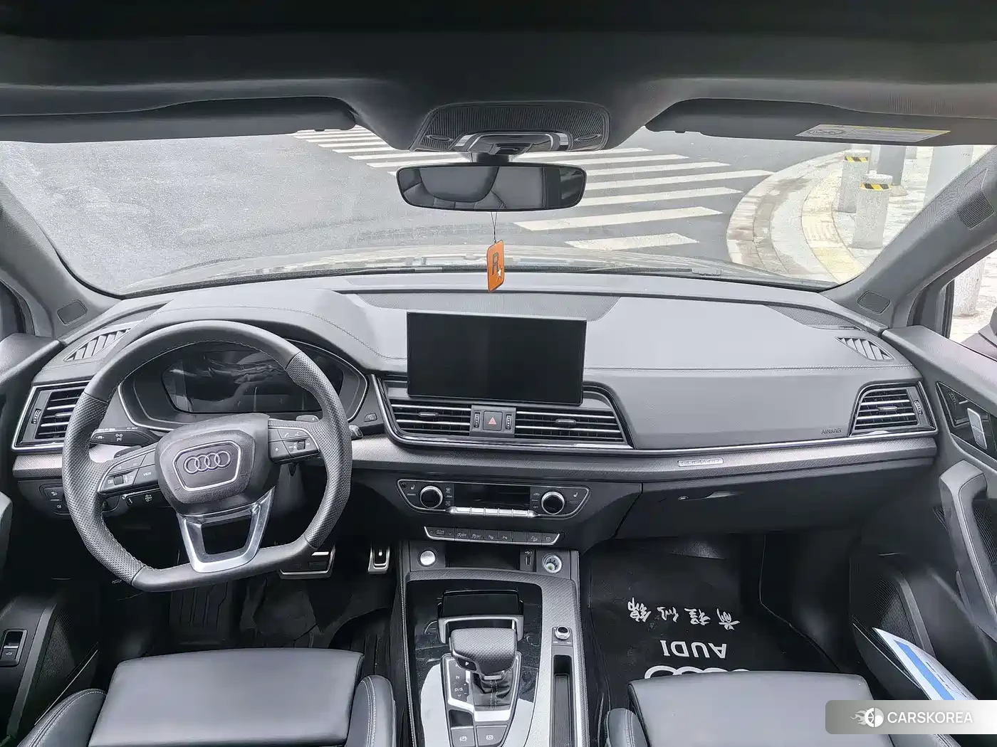 Audi Q5L id 4599503 из Китая 13