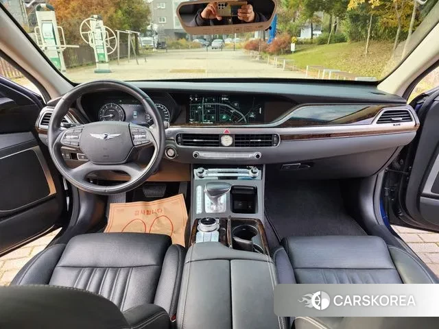 Genesis G90 id 3356610 из Кореи 18