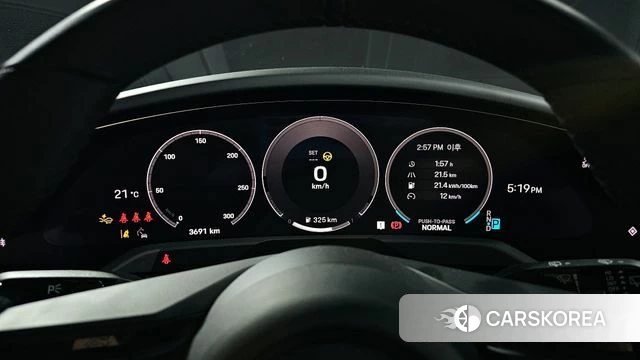 Porsche Taycan id 4248136 из Кореи 18