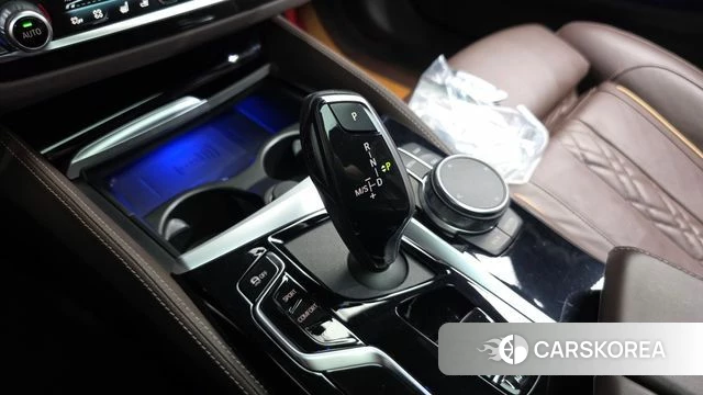 BMW 5 Series (G30) id 3922683 из Кореи 18