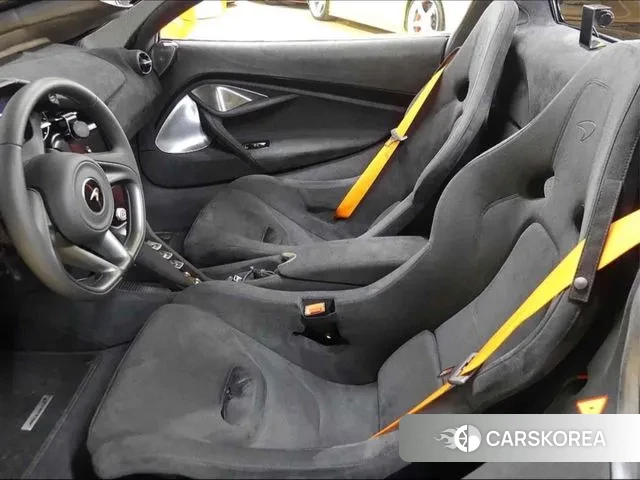 McLaren 750S id 3153486 из Кореи 18