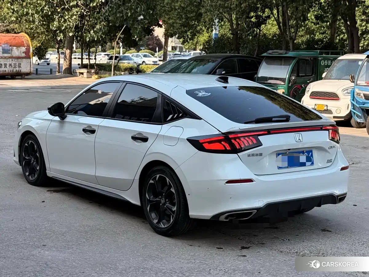 Honda Civic id 4653886 из Китая 8