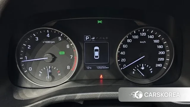 Hyundai Avante AD id 3709297 из Кореи 18