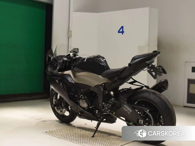 Kawasaki ZX-6R NINJA ABS id 4320241 из Японии 8
