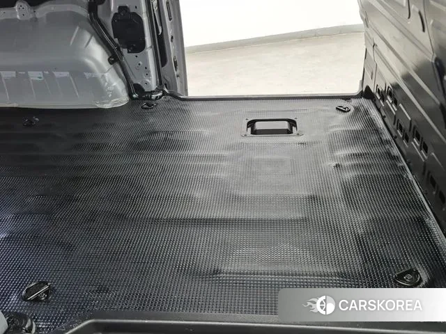 Hyundai Staria id 3389115 из Кореи 18