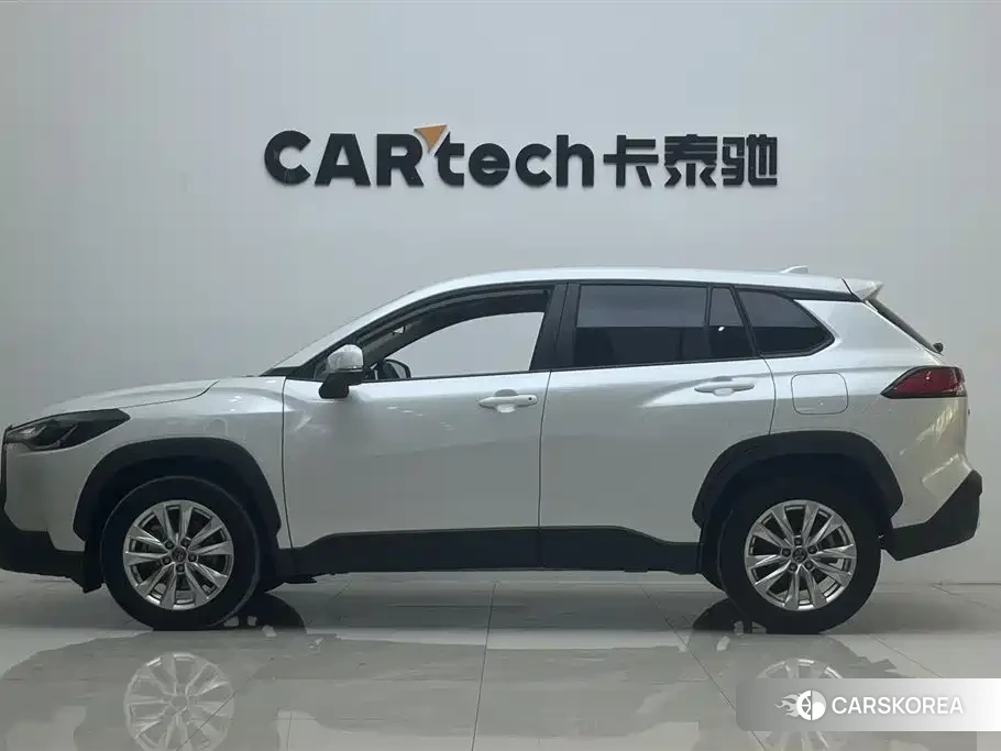 Toyota Corolla id 4538813 из Китая 15