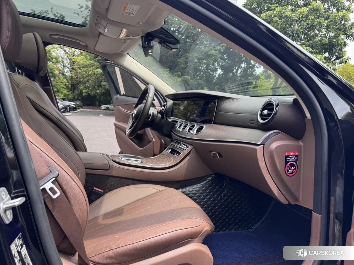 Mercedes-Benz E-Class id 4510664 из Китая 9