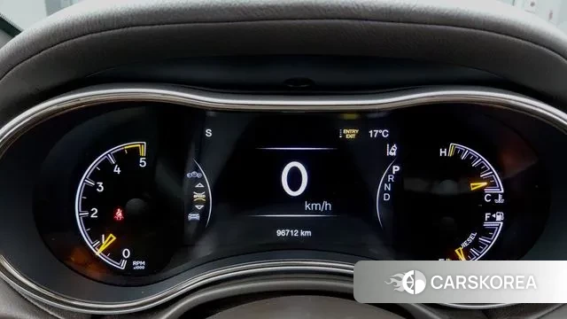 Jeep Grand Cherokee id 3687550 из Кореи 18