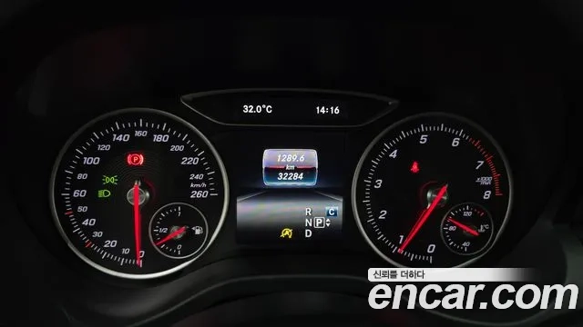 Mercedes-Benz A-Class W176 id 2956862 из Кореи 18